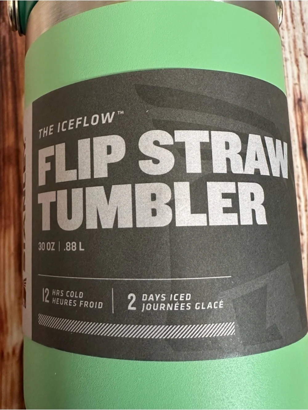 Stanley Jade Green 30 oz Iceflow Flip Straw Tumbler NWT - Picture 9 of 10